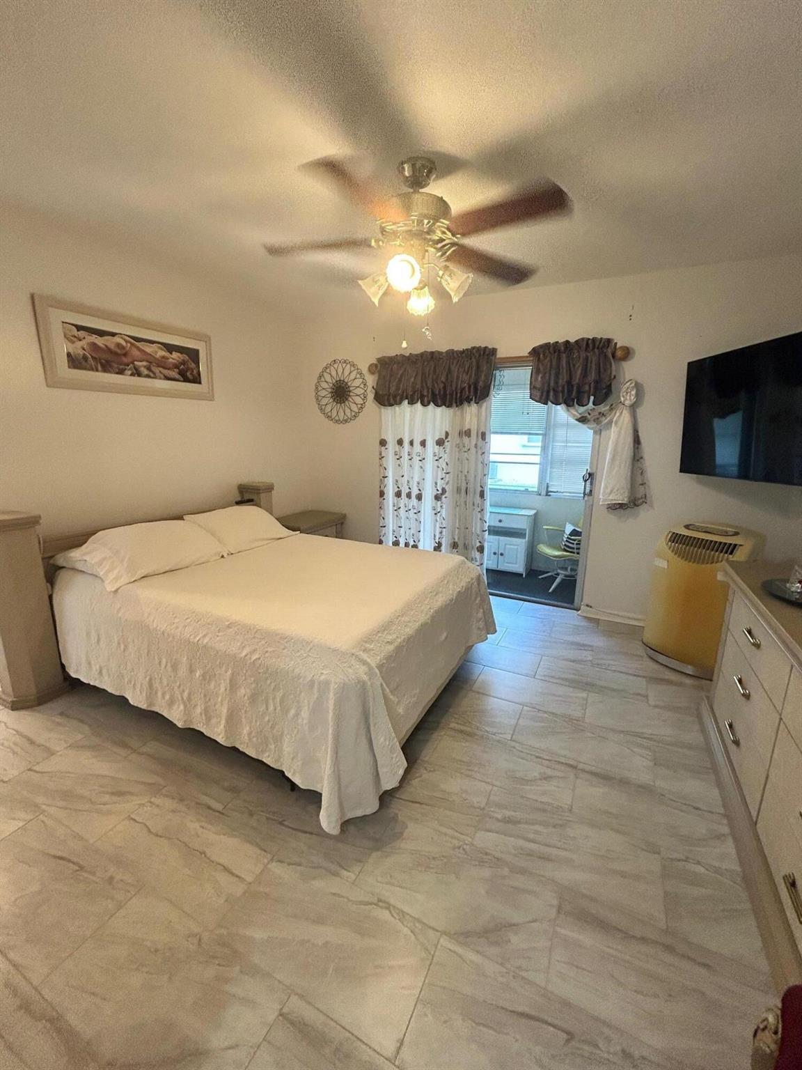 NORWICH A THRU O CONDOS - Residential