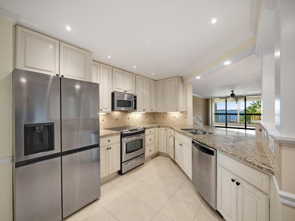 Photo of 625 NW North River Drive #307, Stuart, FL 34994 (MLS # R10955331)