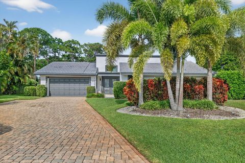5212 Foxpointe Circle SE Delray Beach FL 33445
