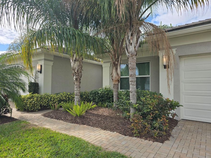 Beautiful sought after upgraded Bellagio model in mint condition in gated community, Valencia Cay at Riverland.
