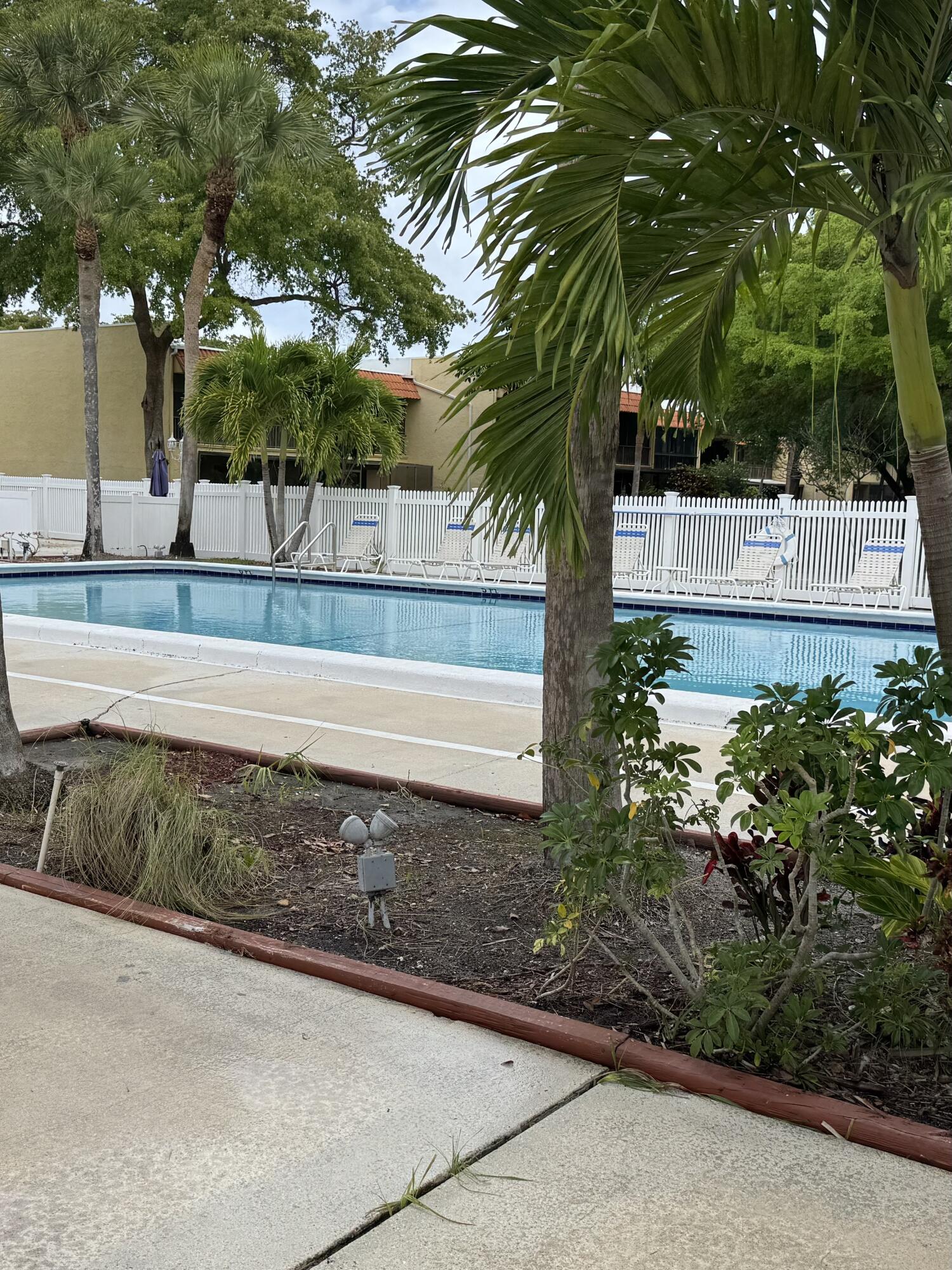 Boca Terrace - Residential