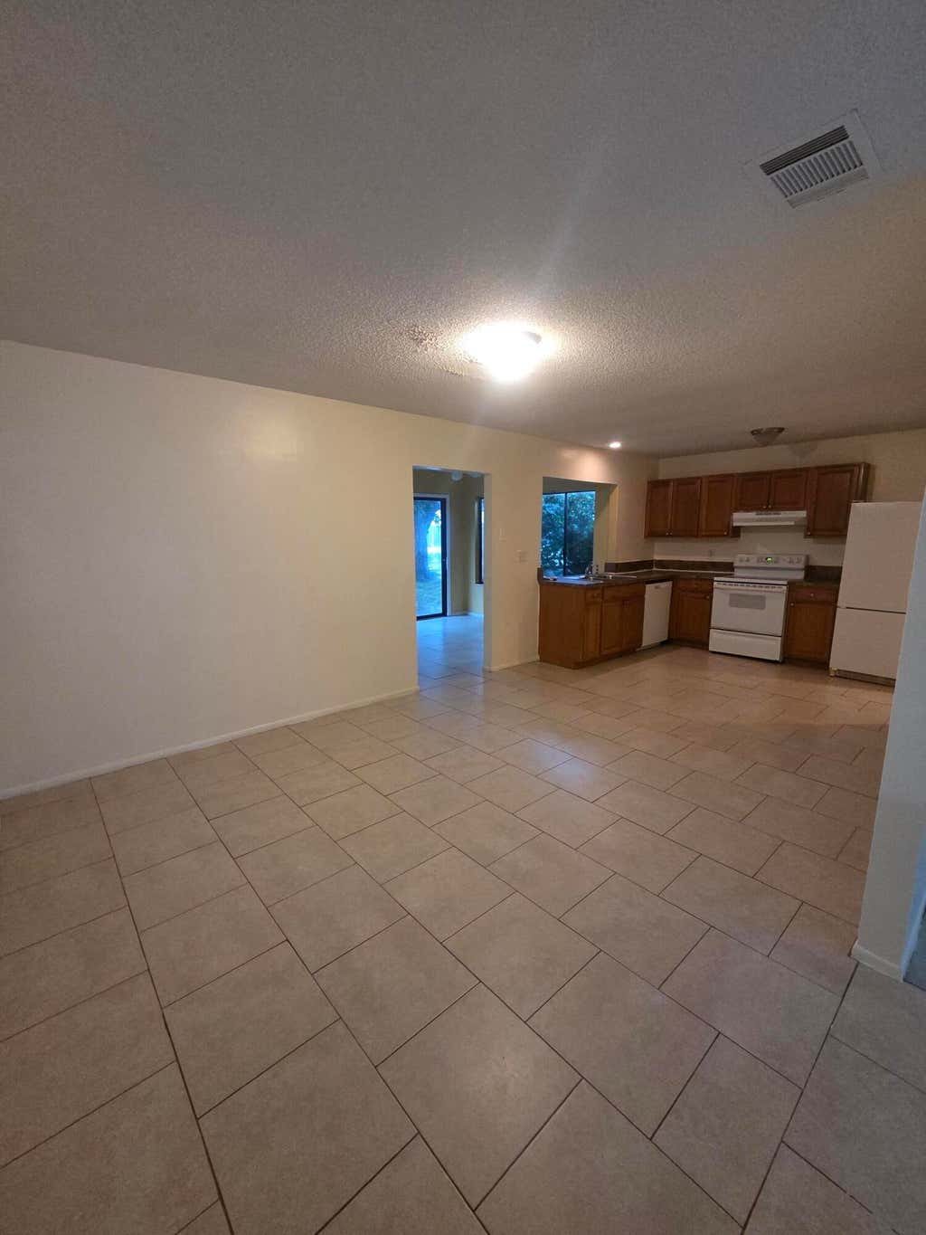 Photo of 1917 SE BURGUNDY Lane, Port Saint Lucie, FL 34952 (MLS # B26057239)