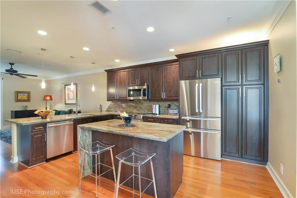 BELLE ISLE - Residential