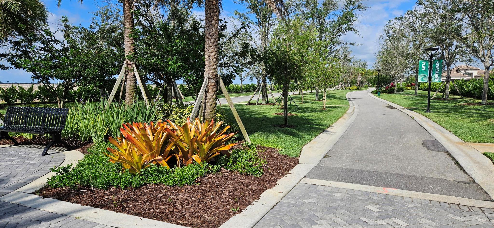 Valencia Cay - Residential