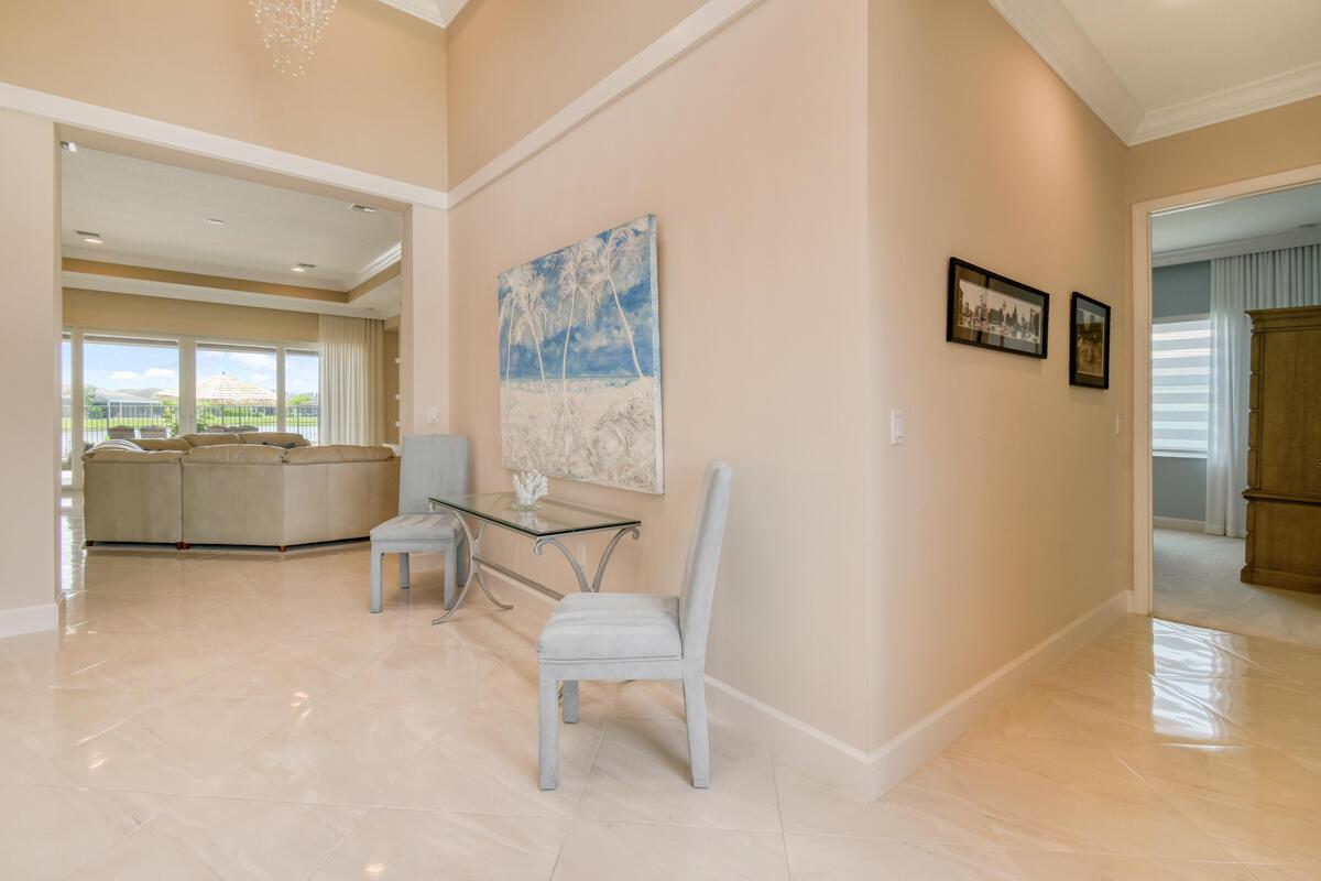 Valencia Cay - Residential