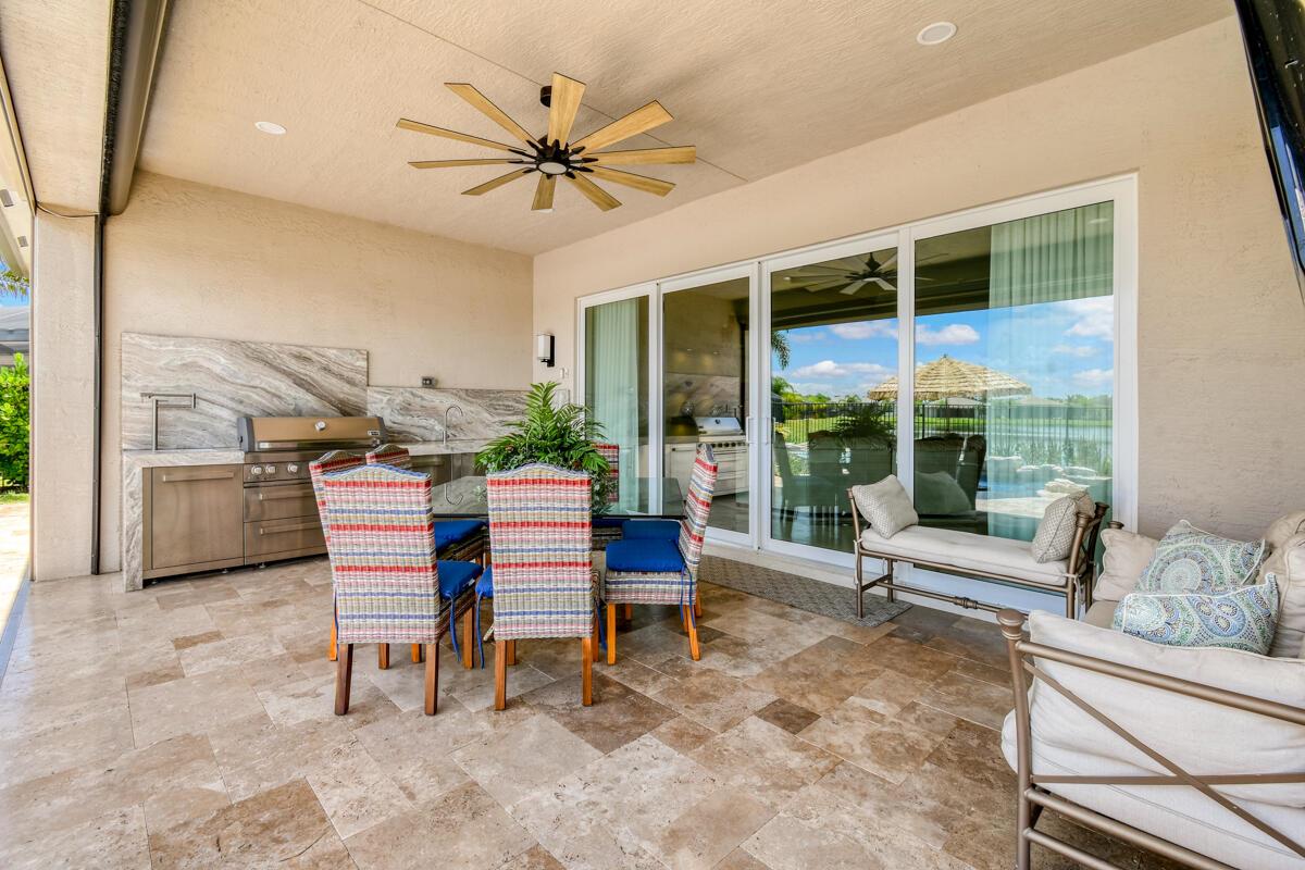 Valencia Cay - Residential