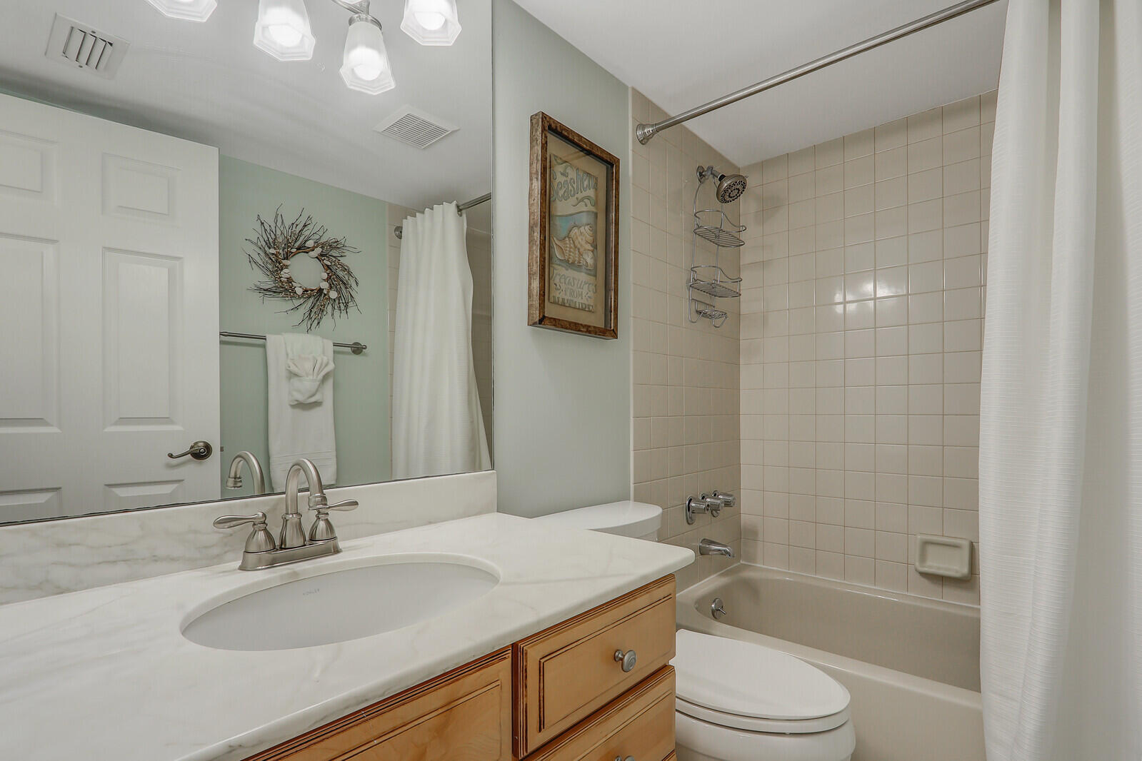 SEA IMAGES OF JUNO BEACH CONDO - Residential Lease