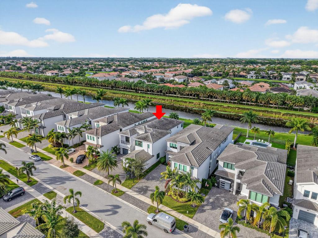 BOCA BRIDGES - Residential