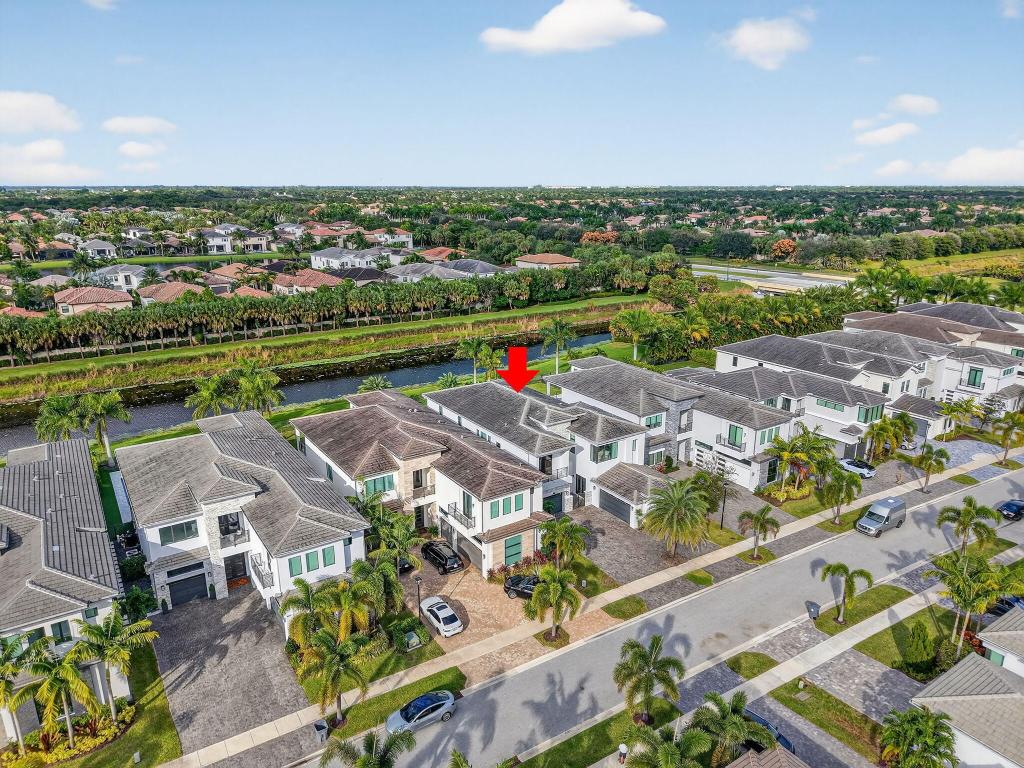 BOCA BRIDGES - Residential