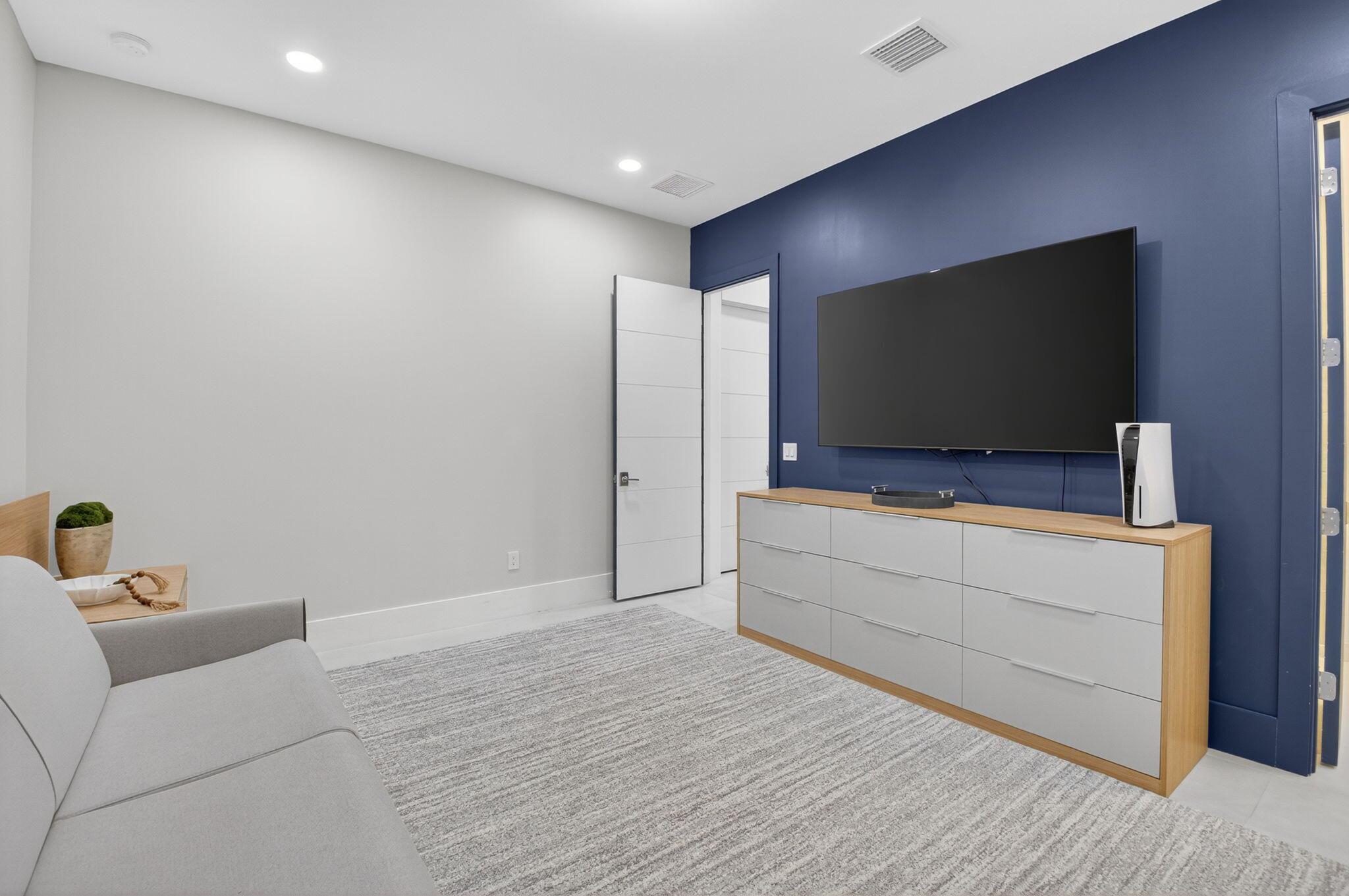 BOCA BRIDGES - Residential