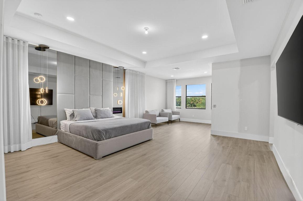 BOCA BRIDGES - Residential