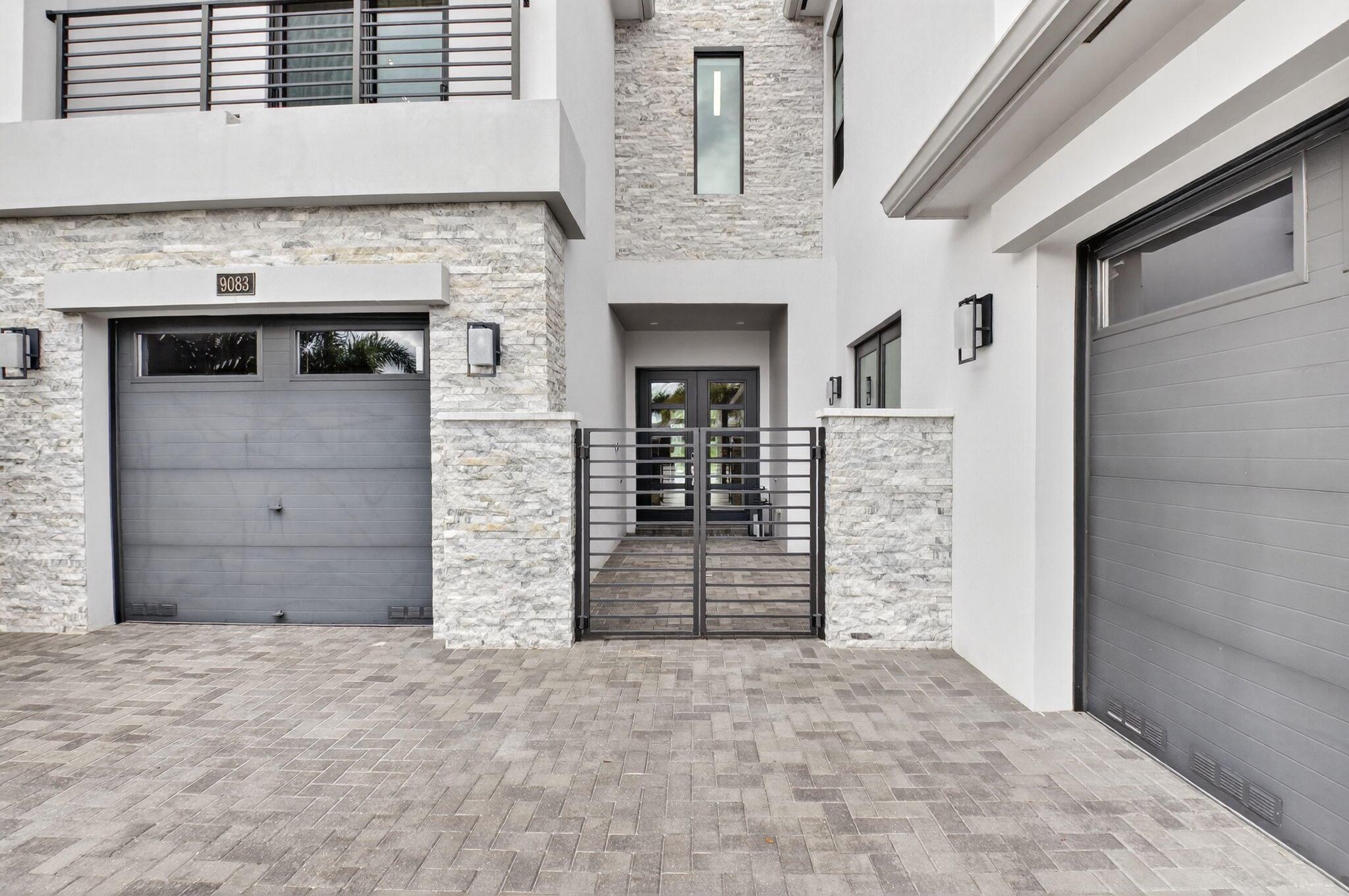 BOCA BRIDGES - Residential