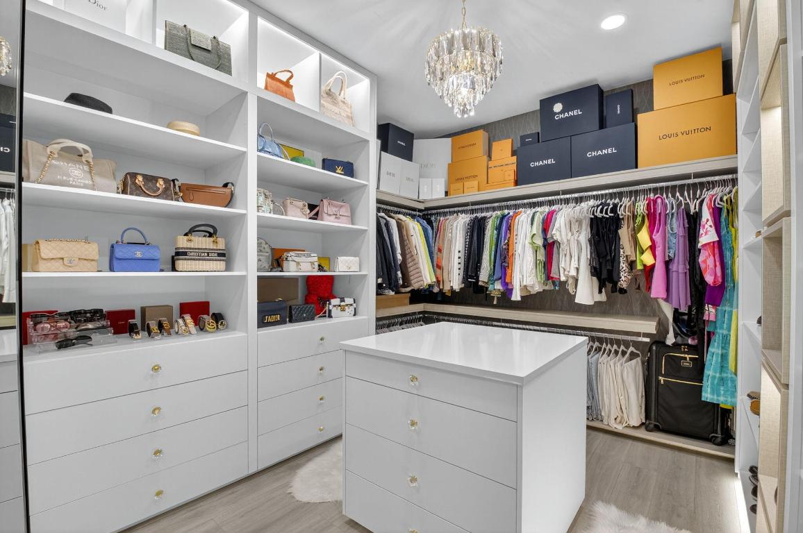 BOCA BRIDGES - Residential