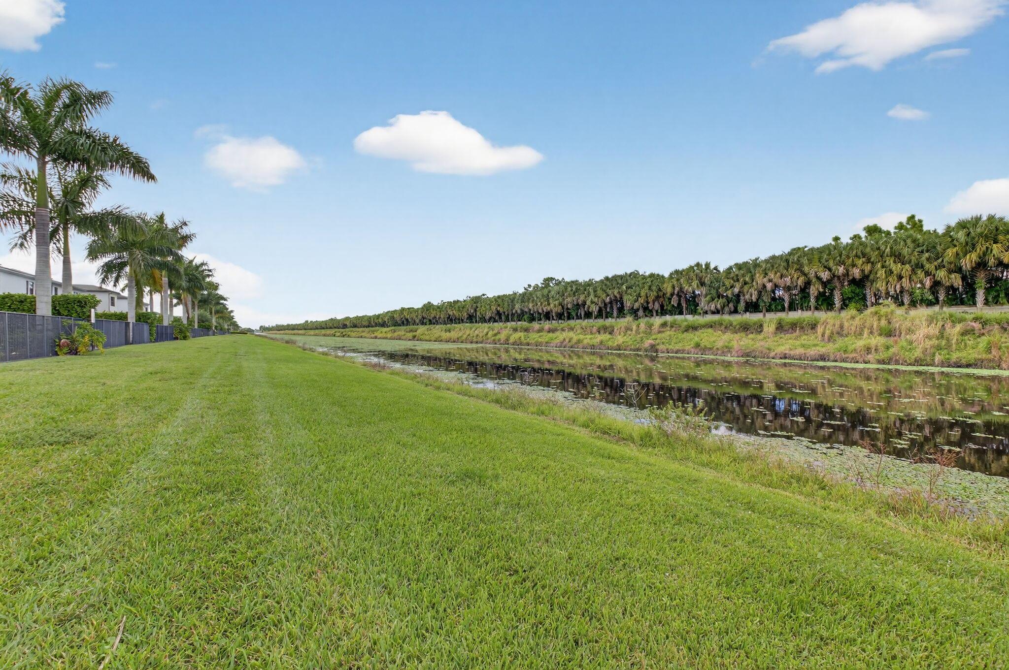 BOCA BRIDGES - Residential