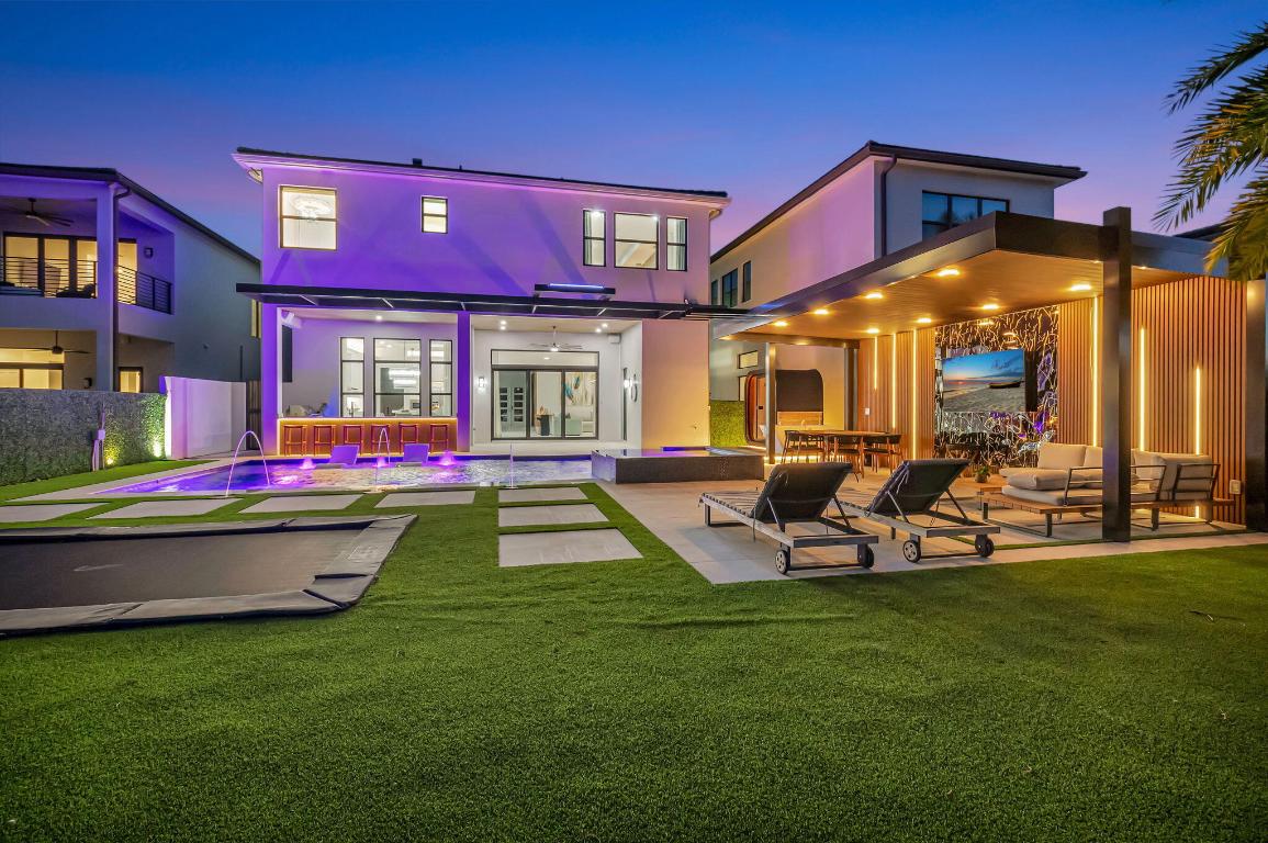 BOCA BRIDGES - Residential