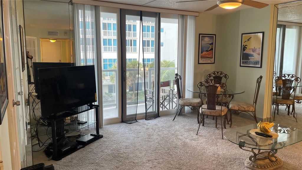 Photo of 209 N Fort Lauderdale Beach Boulevard #3D, Fort Lauderdale, FL 33304 (MLS # F10544789)