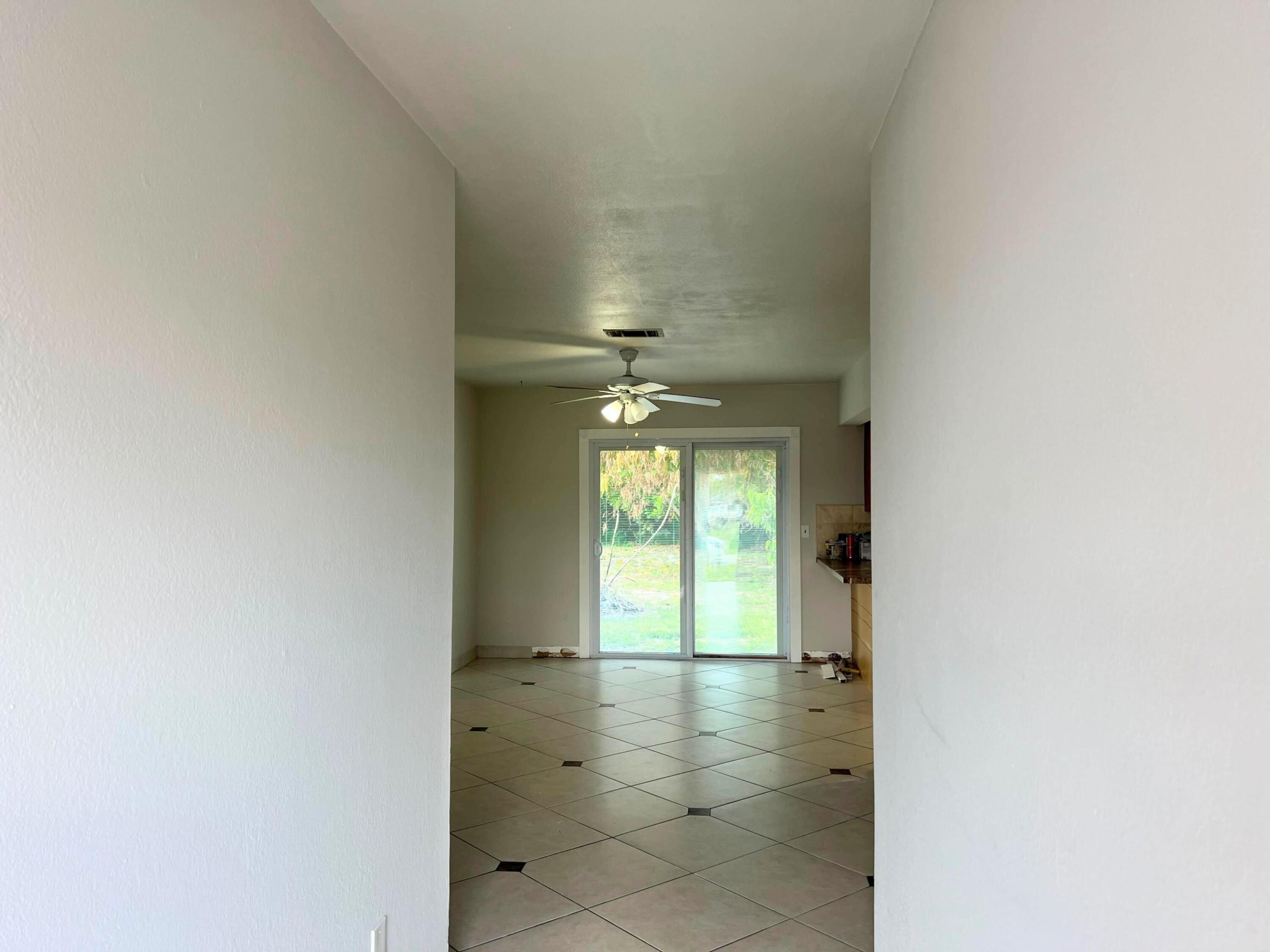 PORT ST LUCIE SECTION 41 - Residential Lease