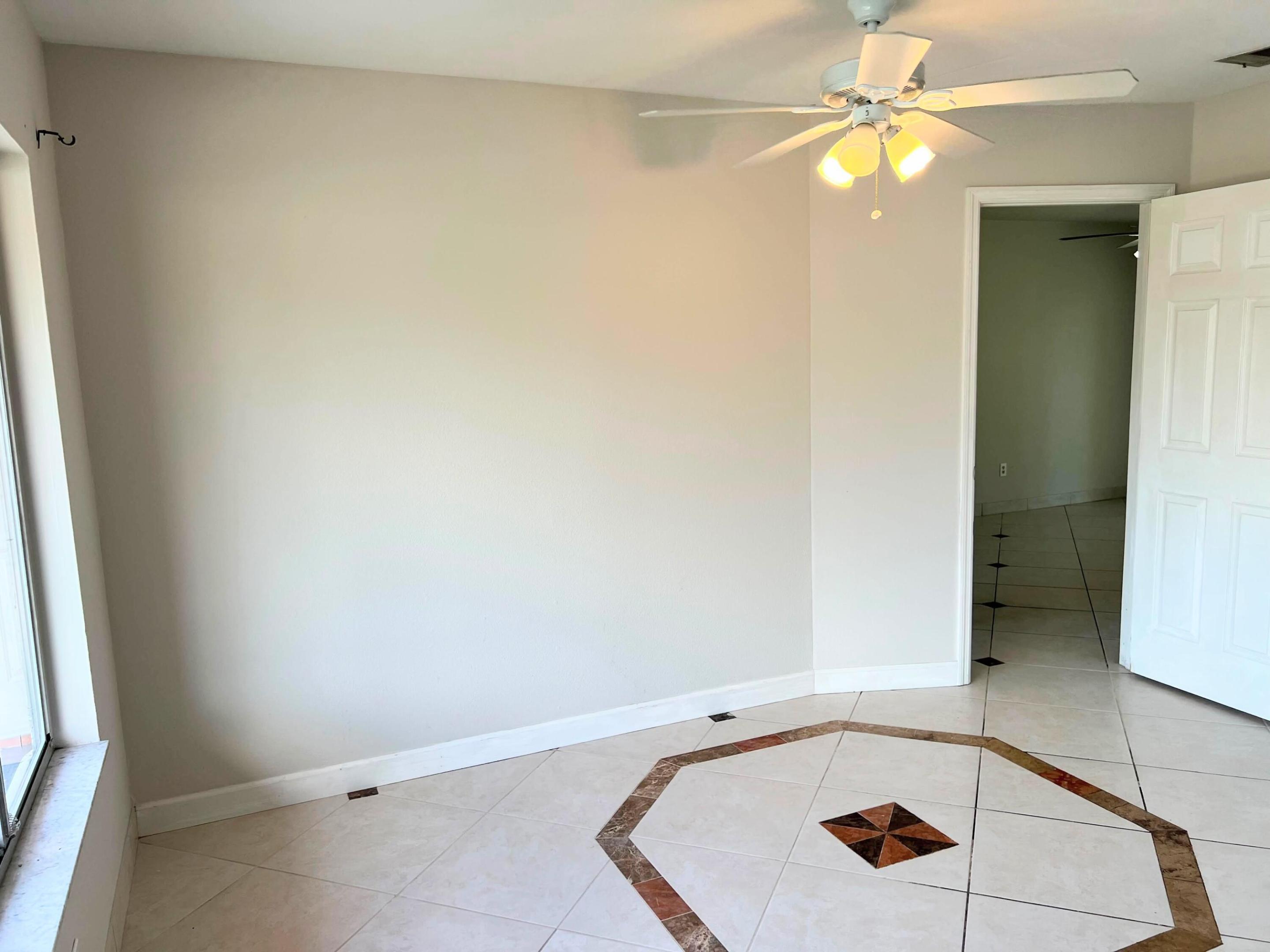 PORT ST LUCIE SECTION 41 - Residential Lease
