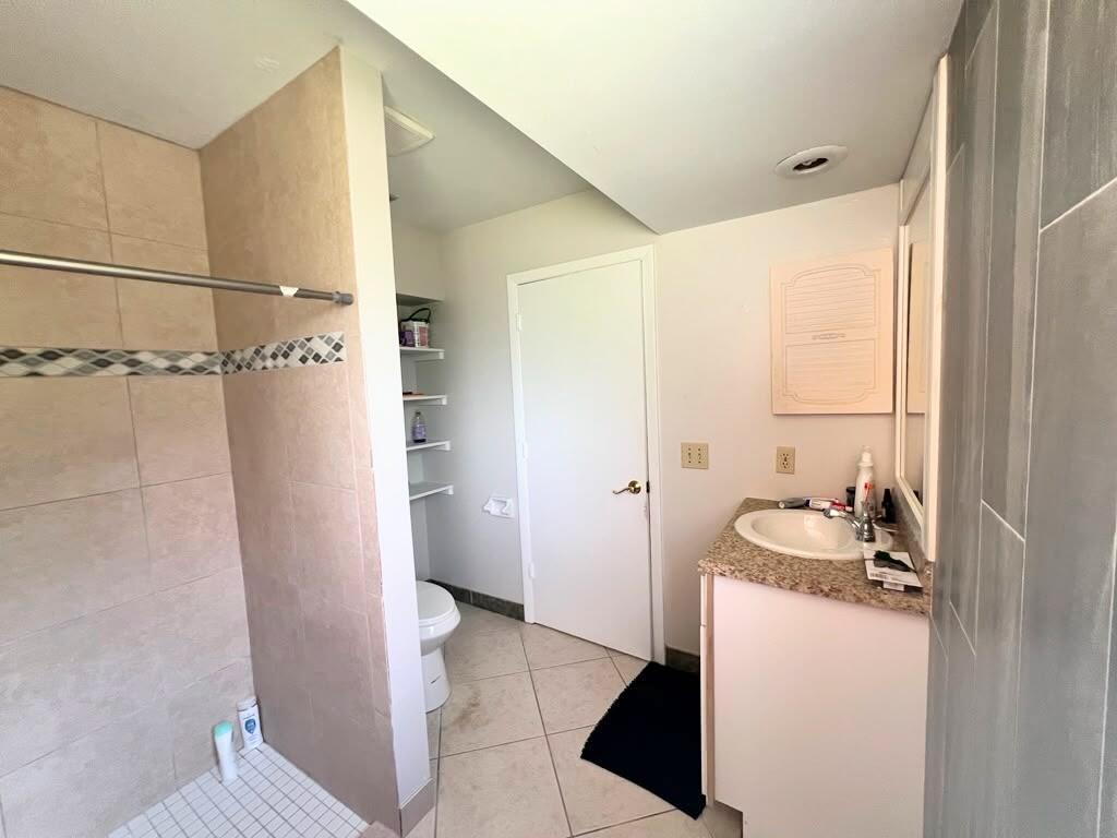 PORT ST LUCIE SECTION 41 - Residential Lease