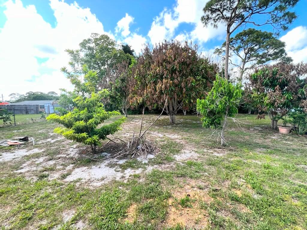 PORT ST LUCIE SECTION 41 - Residential Lease