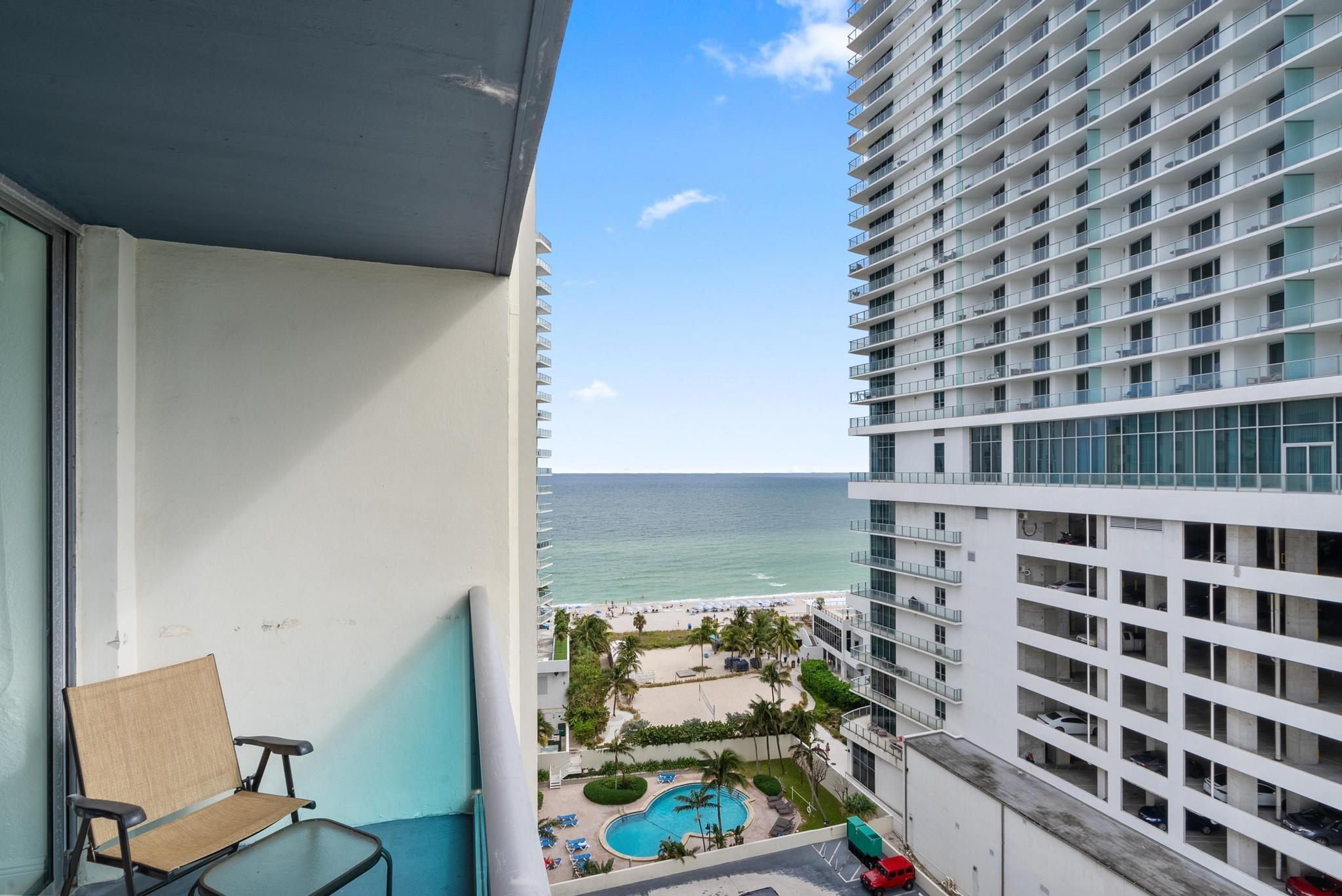4001 S Ocean Dr 14D
