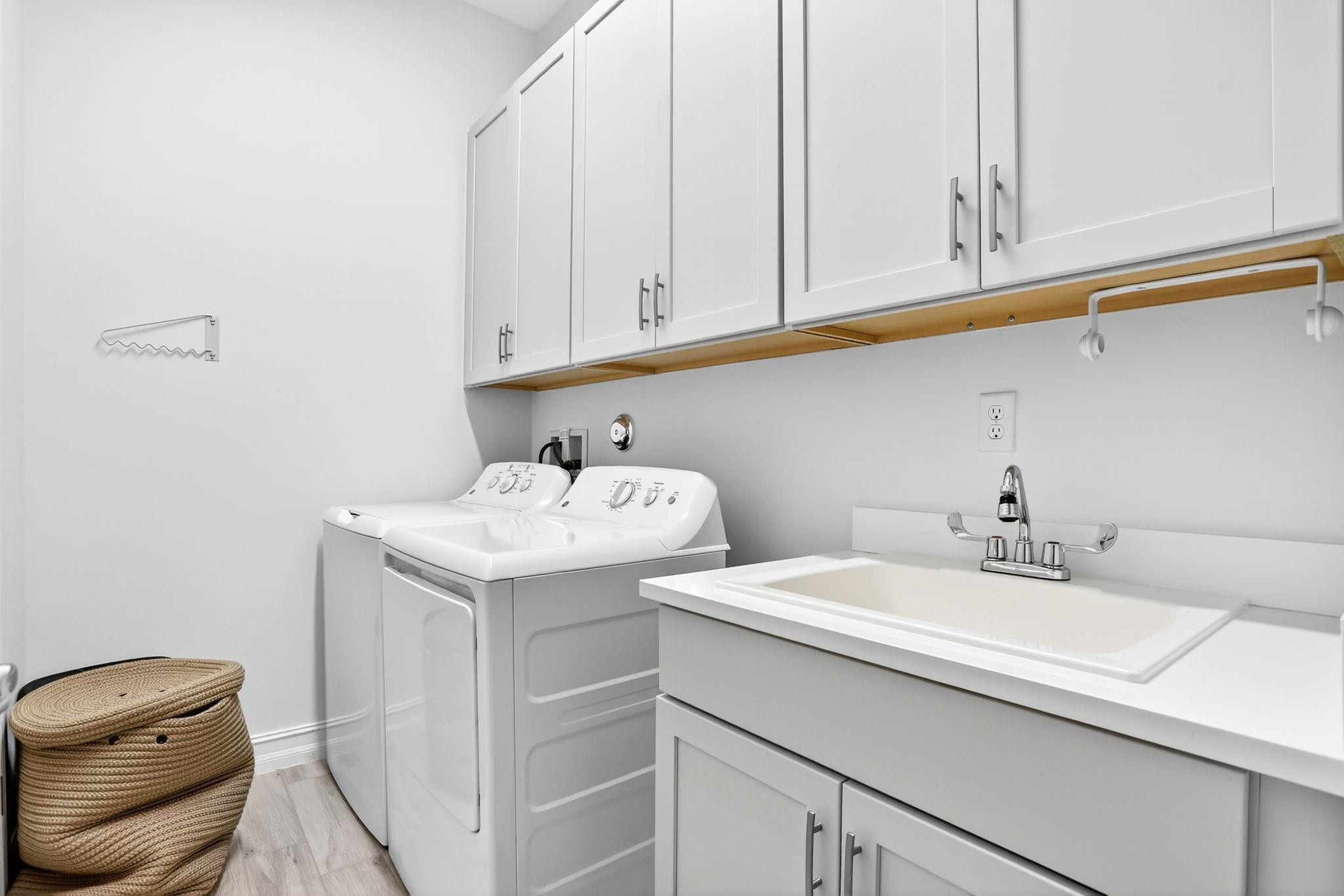 PARKLAND ROYALE - Residential