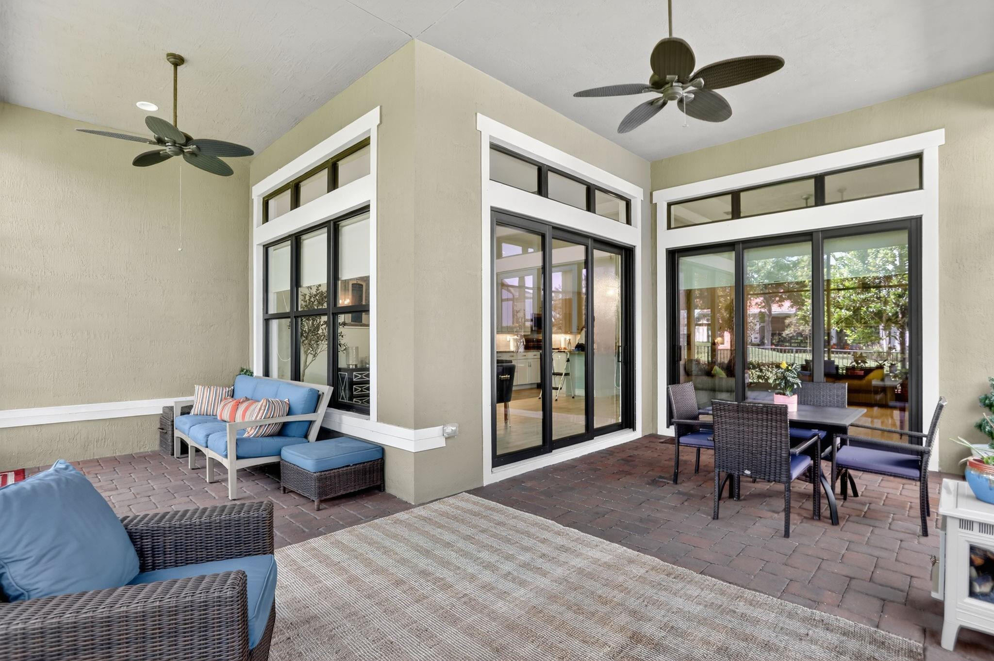 PARKLAND ROYALE - Residential