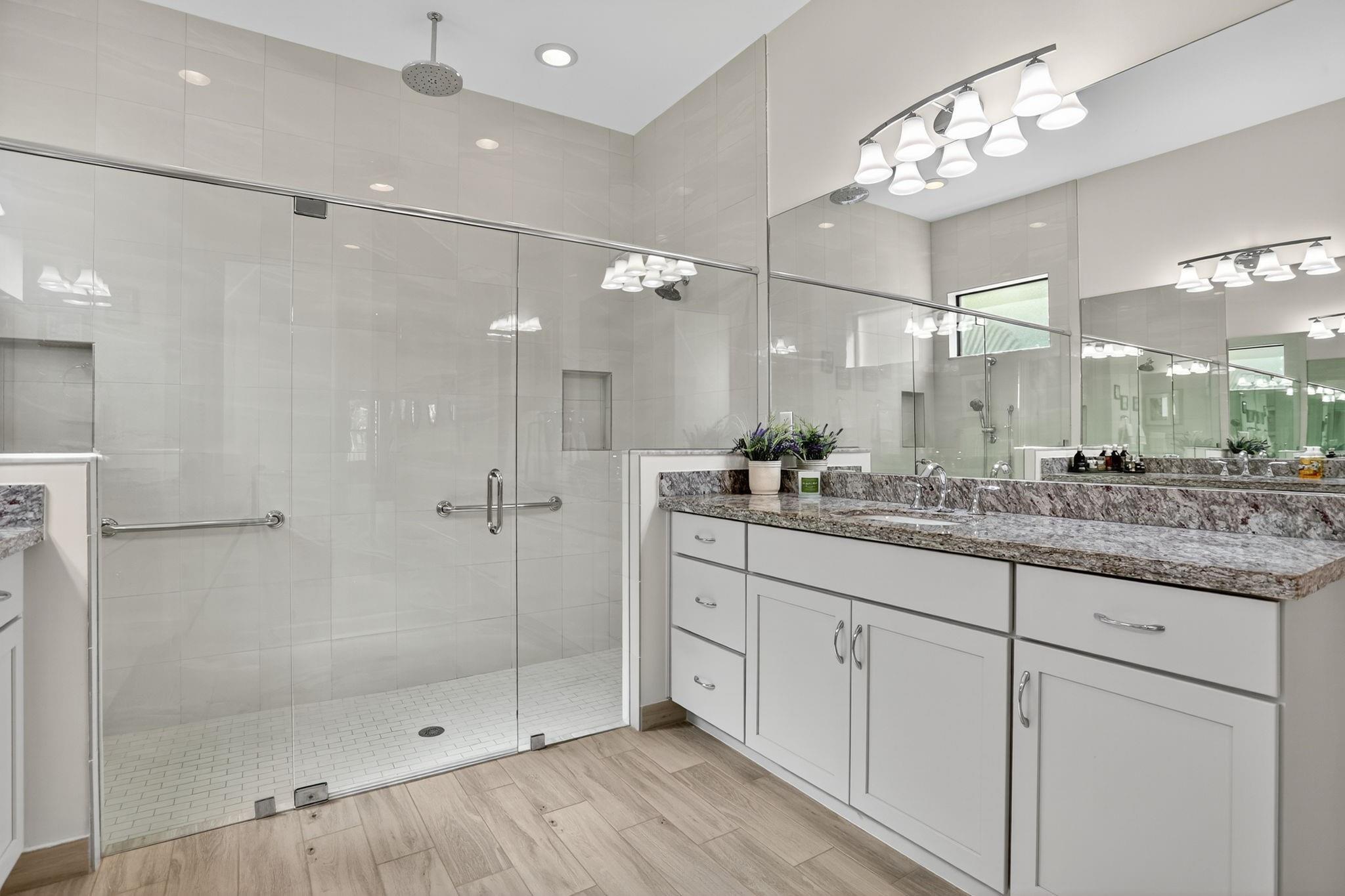 PARKLAND ROYALE - Residential