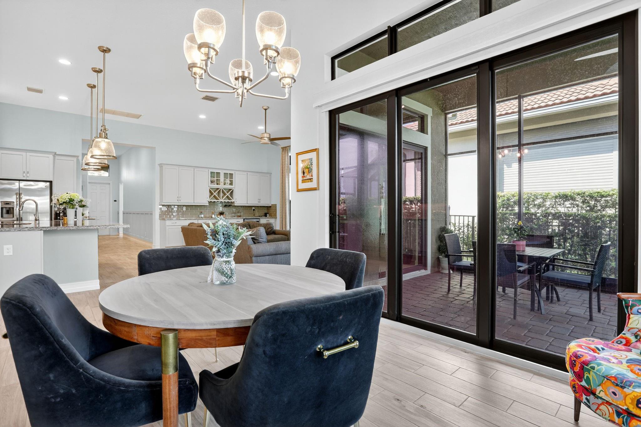 PARKLAND ROYALE - Residential