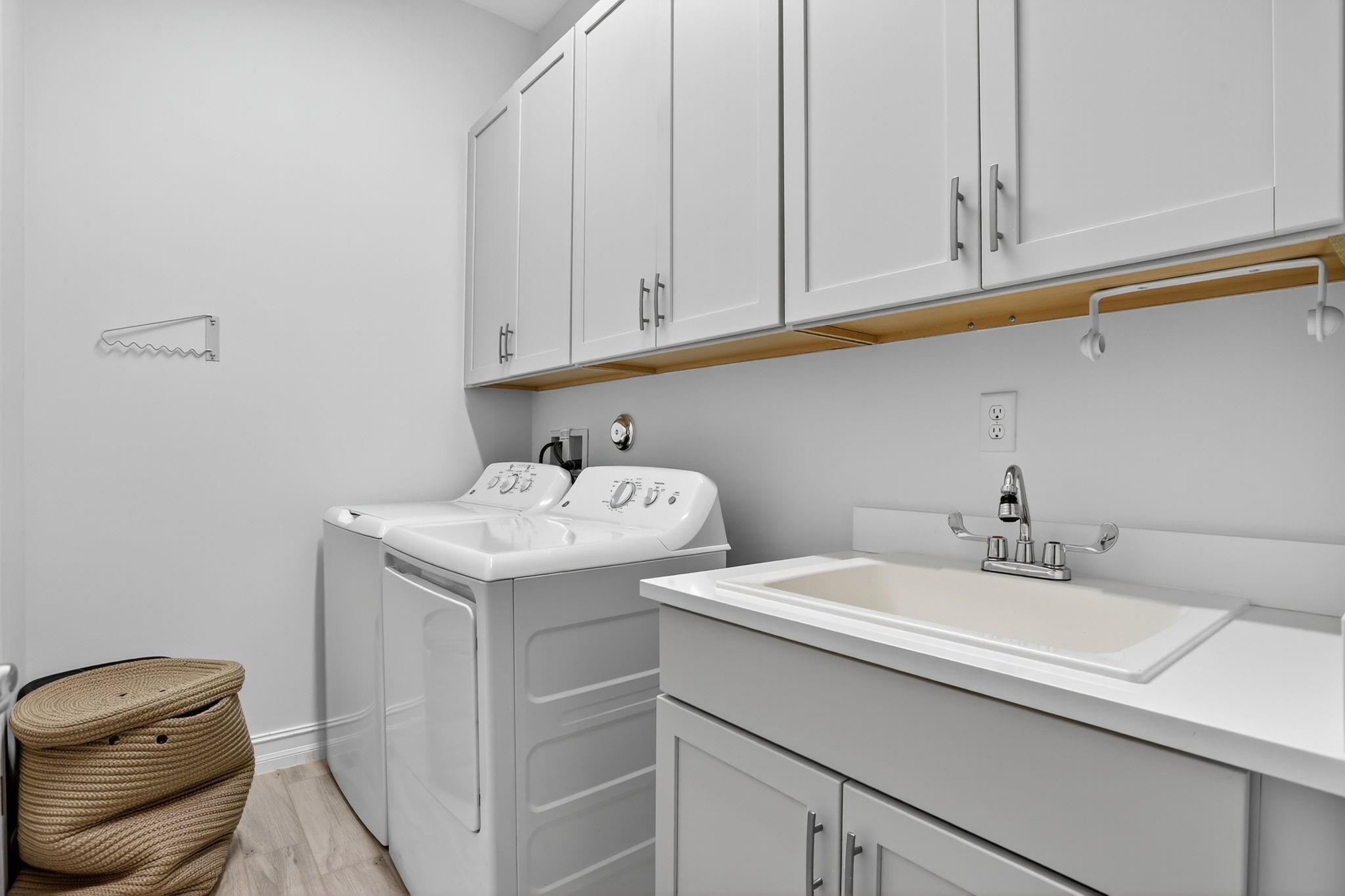 PARKLAND ROYALE - Residential