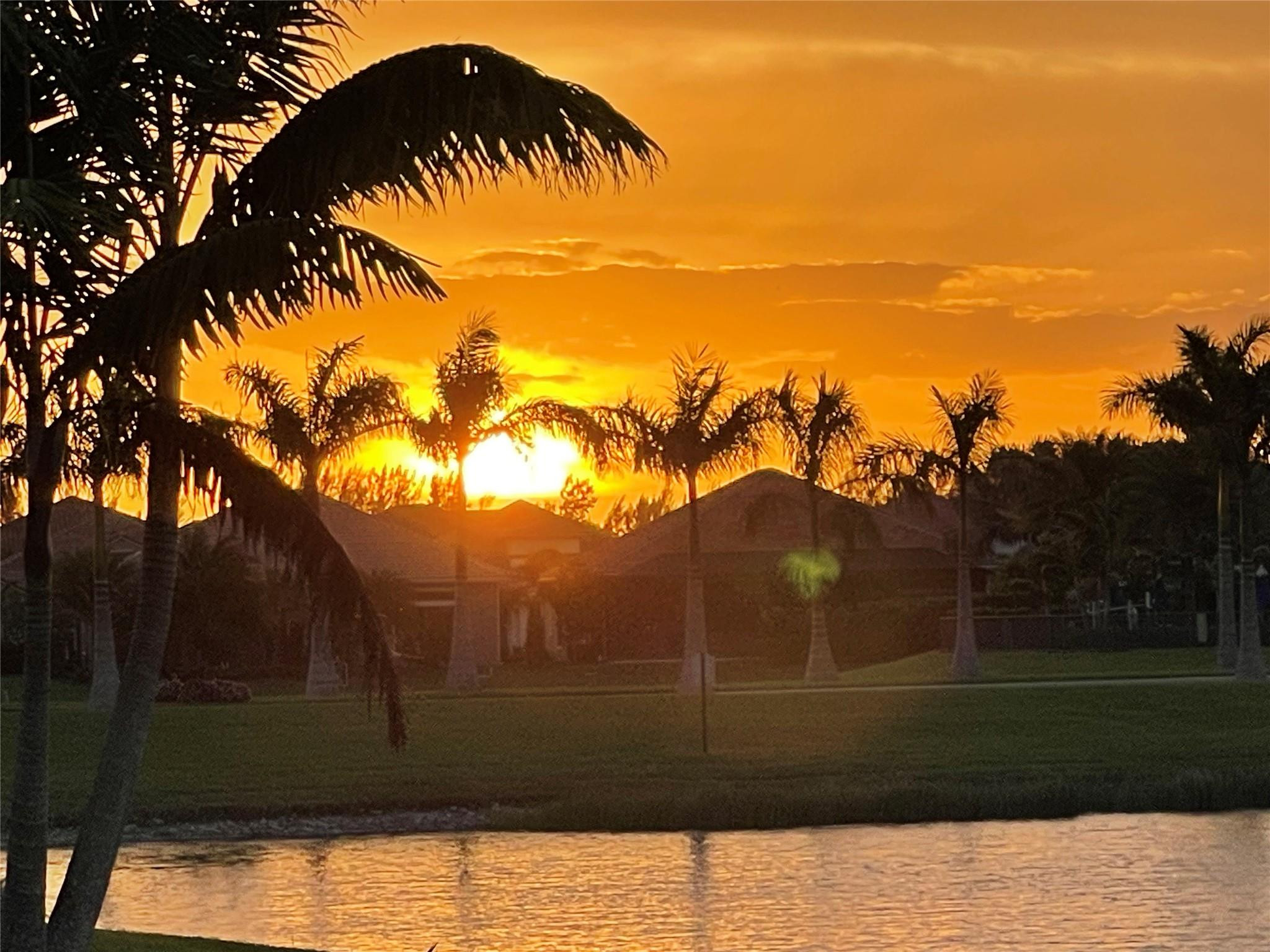 PARKLAND ROYALE - Residential