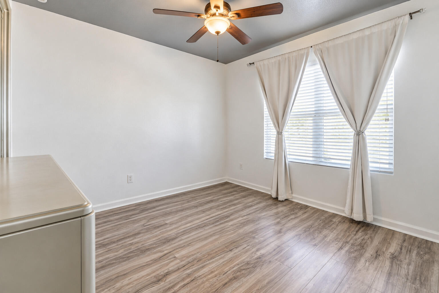 3146 TIDEWATER Circle