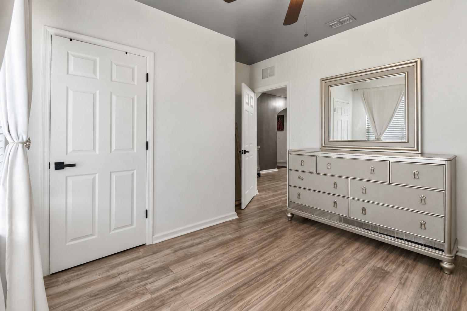 3146 TIDEWATER Circle