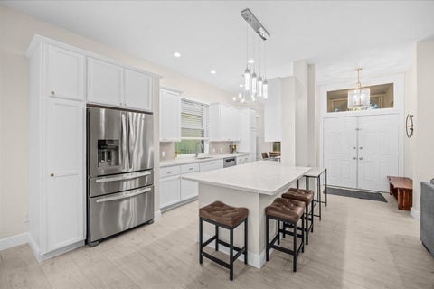Photo of 2872 SW BRIGHTON Way, Palm City, FL 34990 (MLS # B26059116)