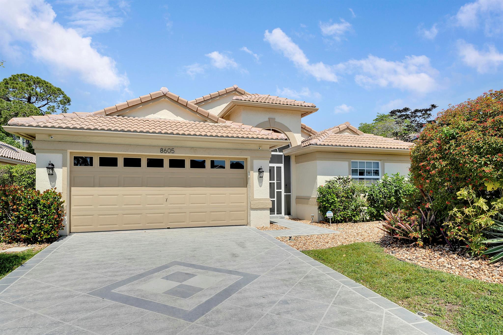 8605 Windy Circle