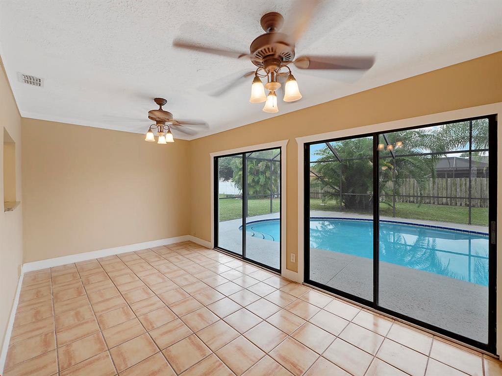 PORT ST LUCIE SECTION 12 - Residential