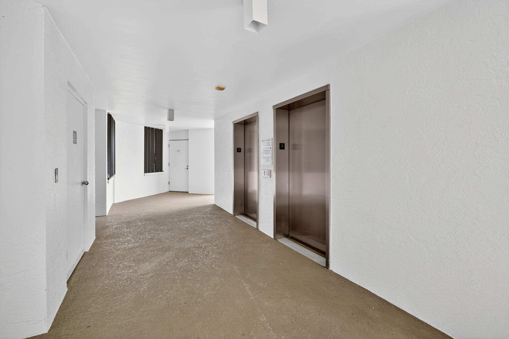 PRINCESS OF HUTCHINSON ISLAND - Residential