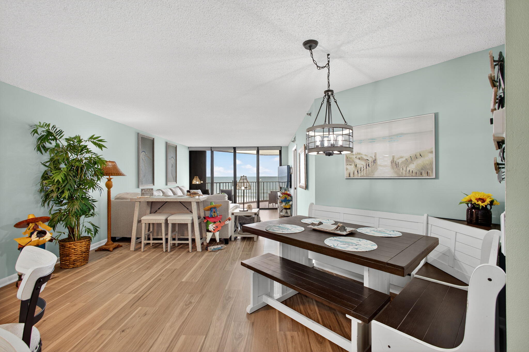 PRINCESS OF HUTCHINSON ISLAND - Residential