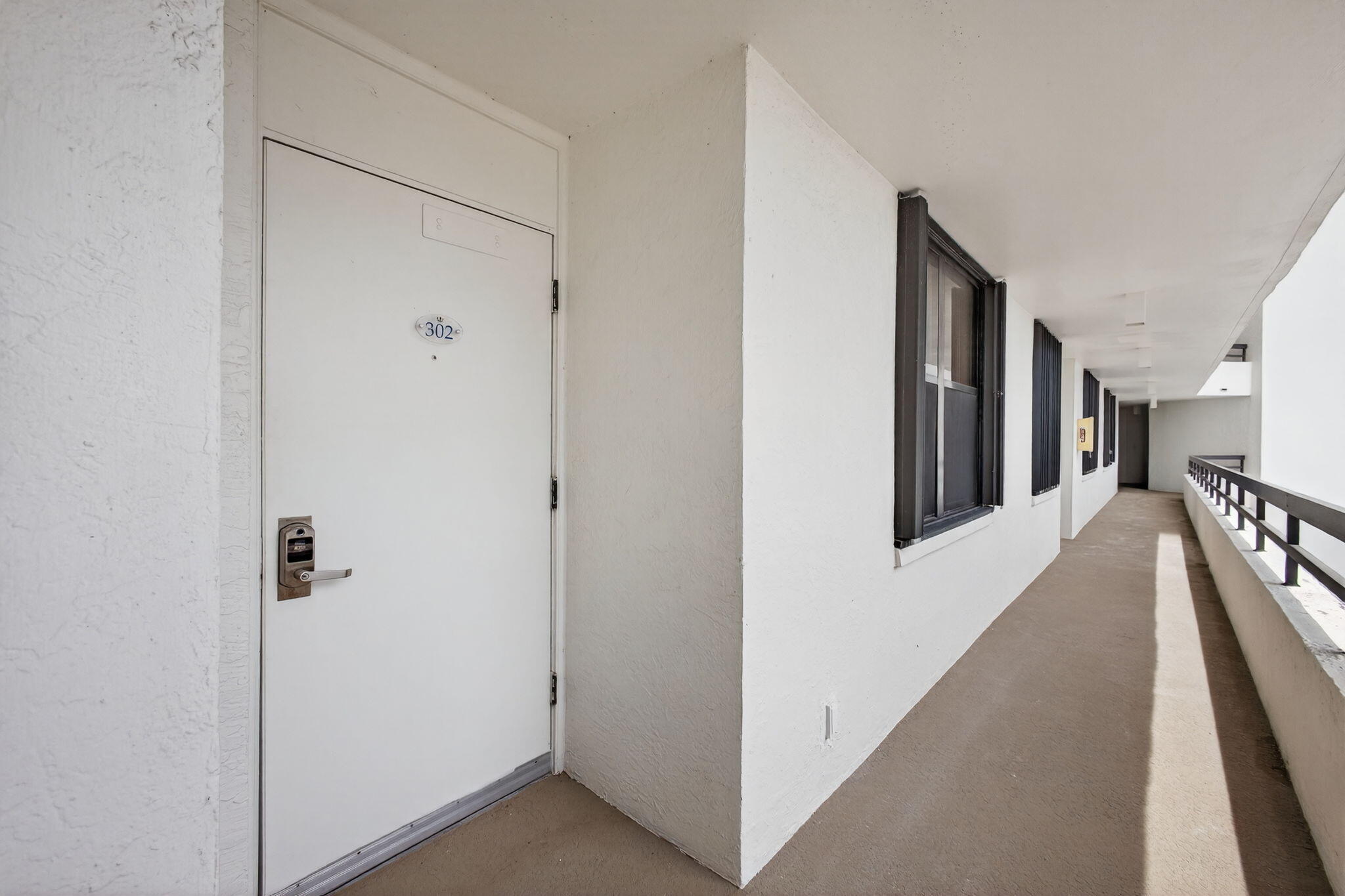 PRINCESS OF HUTCHINSON ISLAND - Residential