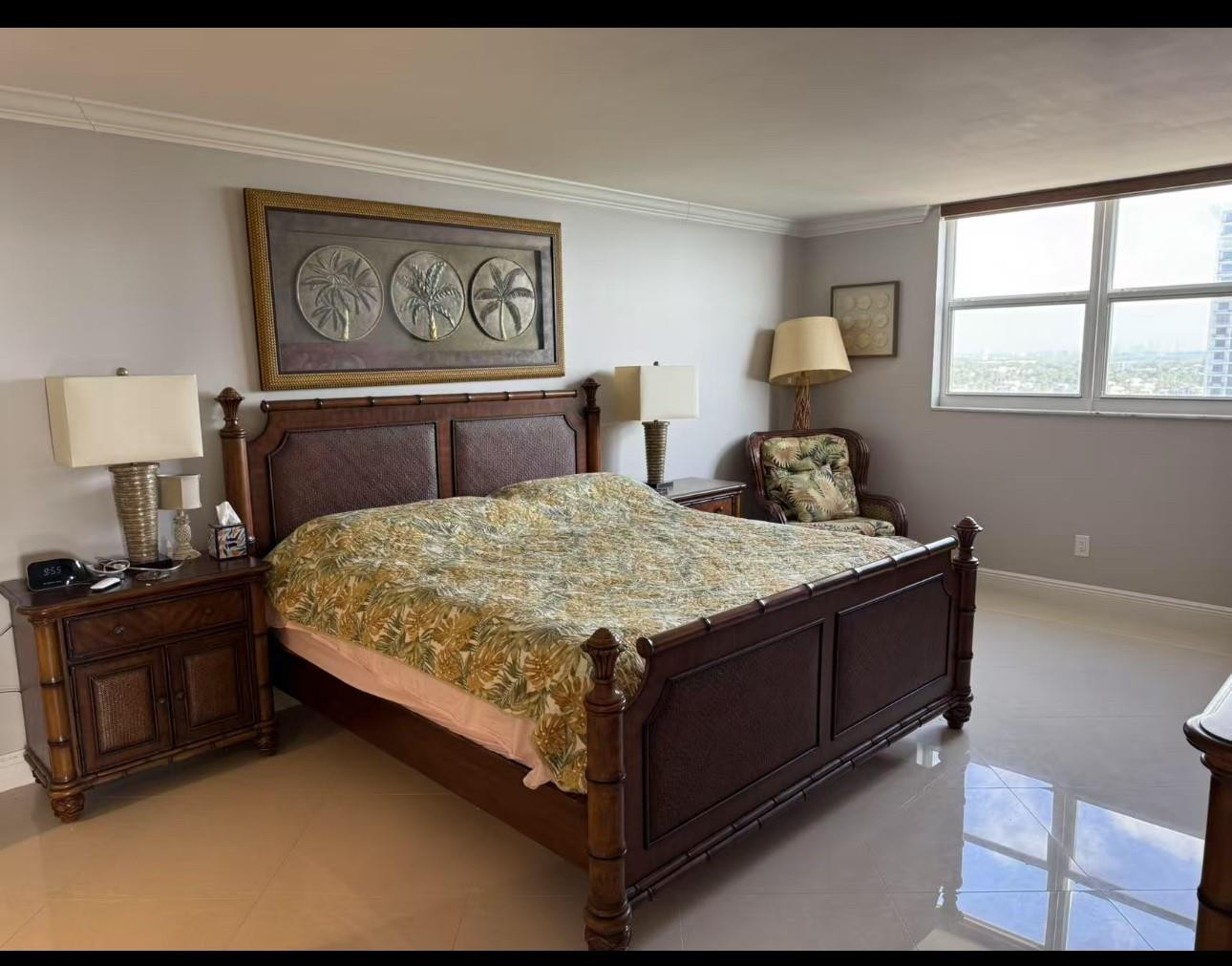 OXFORD TOWERS CONDO - Residential