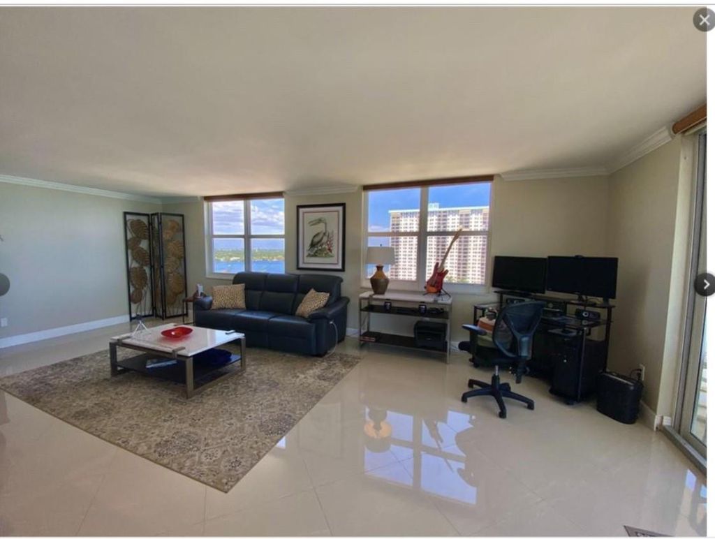 Photo of 1501 S Ocean Drive #1503, Hollywood, FL 33019 (MLS # B26023811)