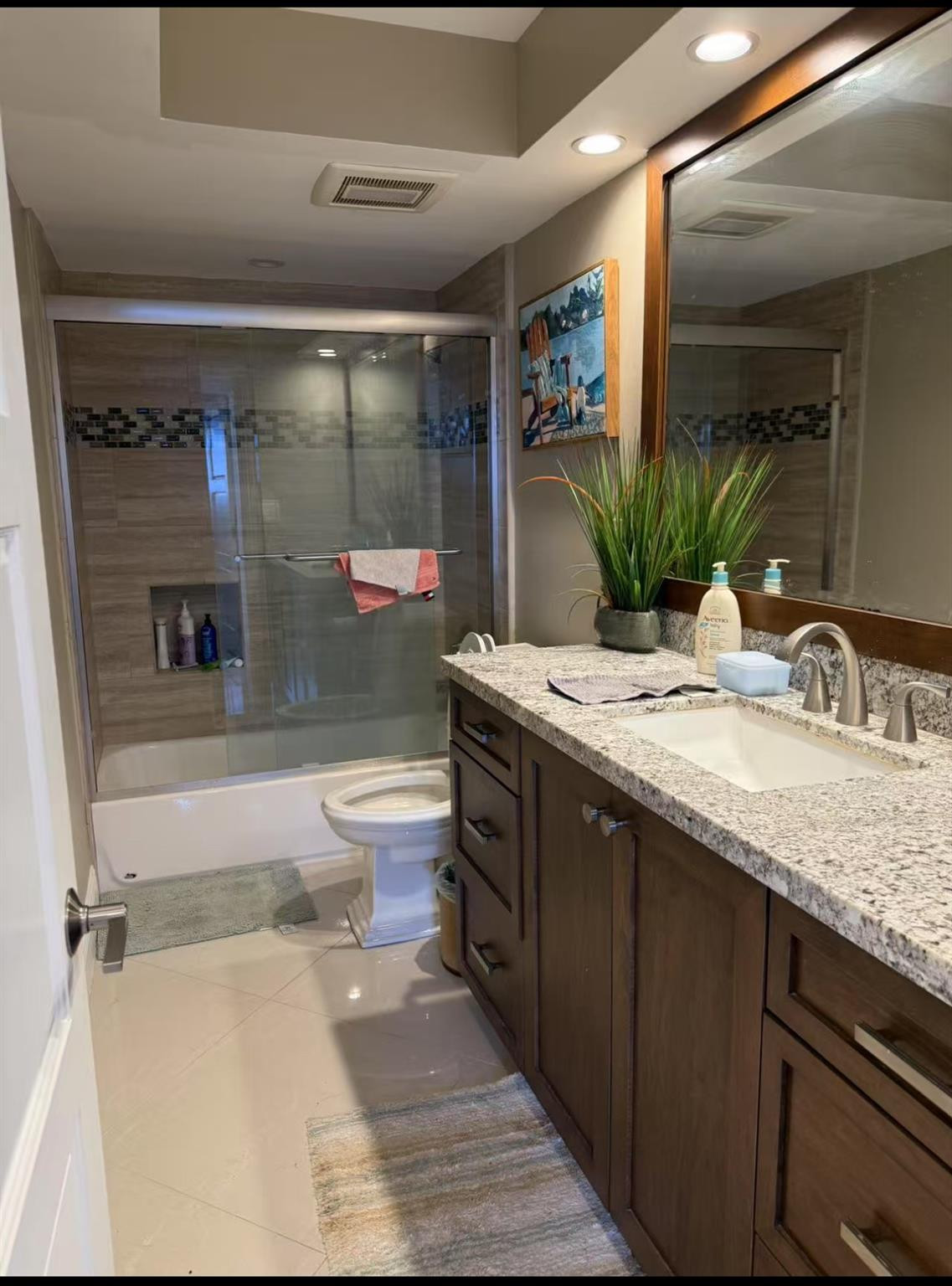 OXFORD TOWERS CONDO - Residential