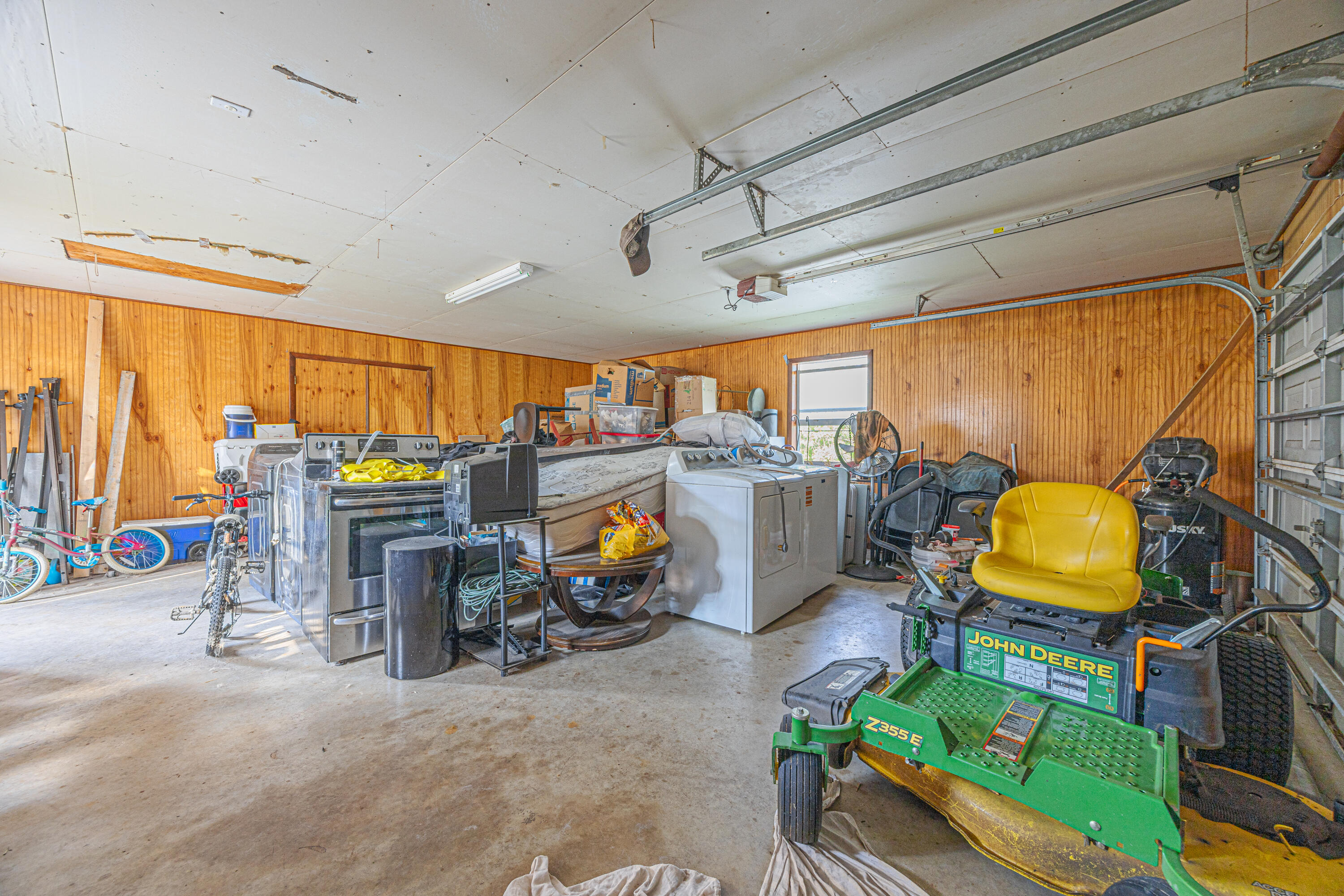 Acreage - Residential