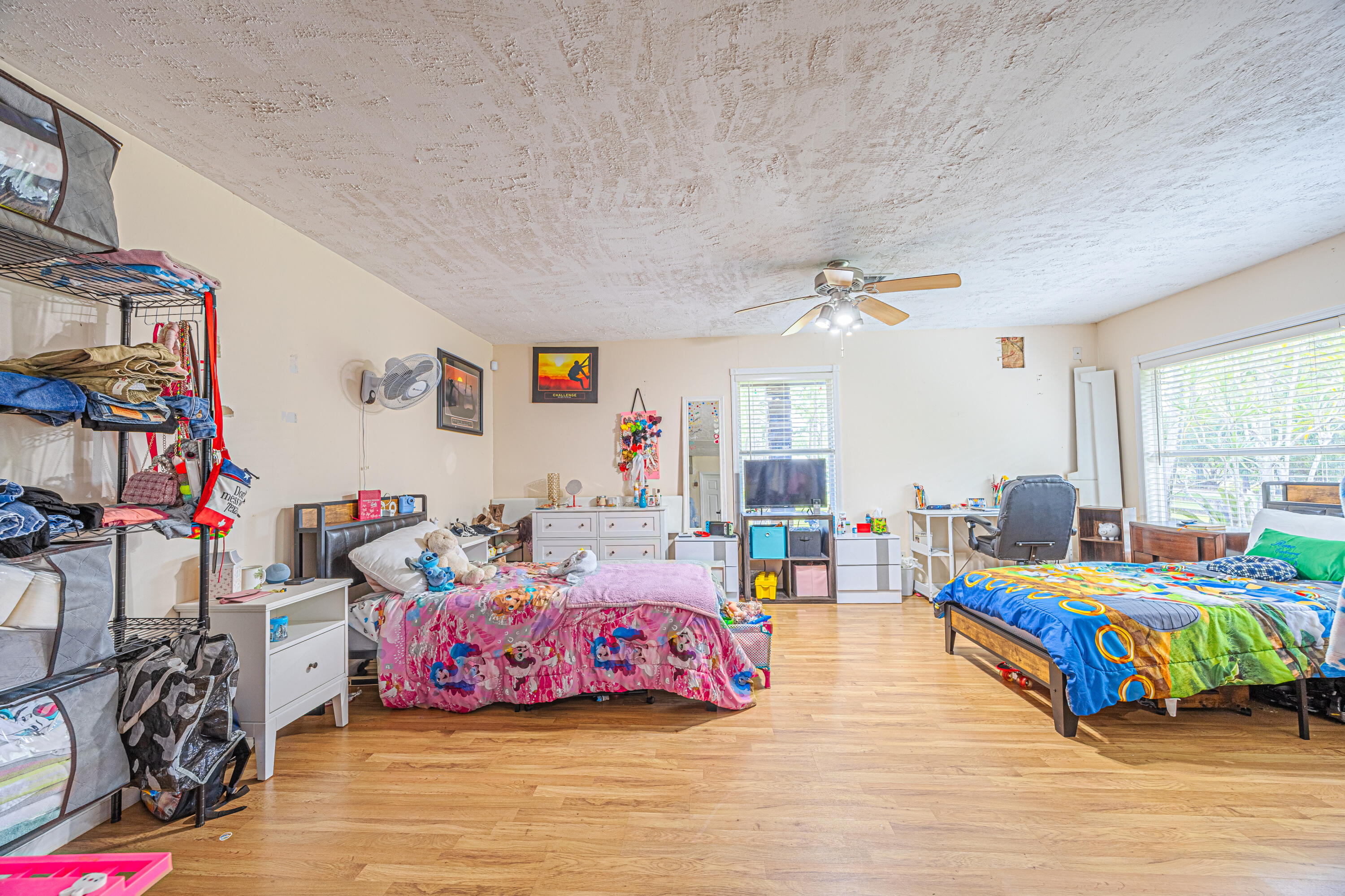 Acreage - Residential