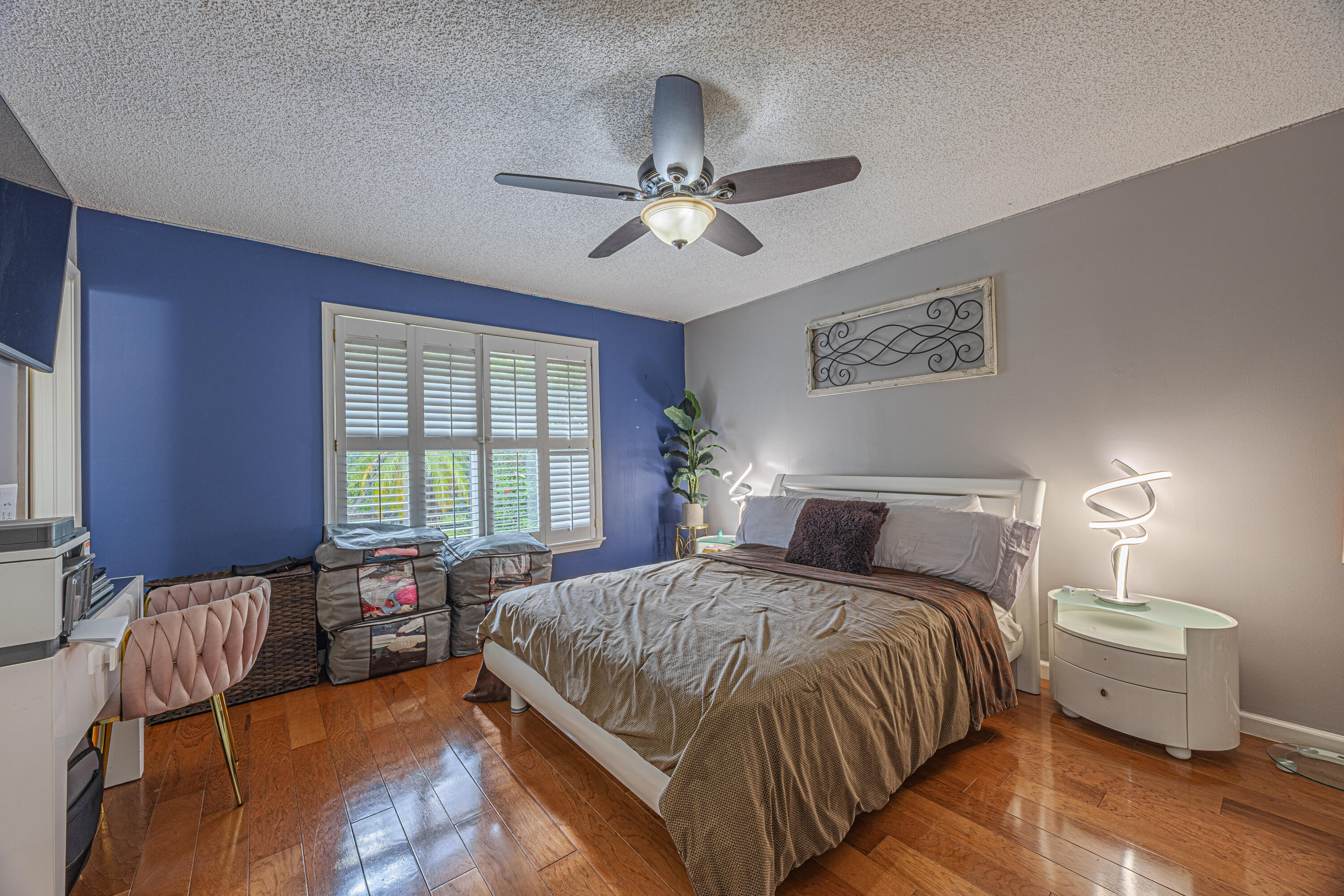 Acreage - Residential