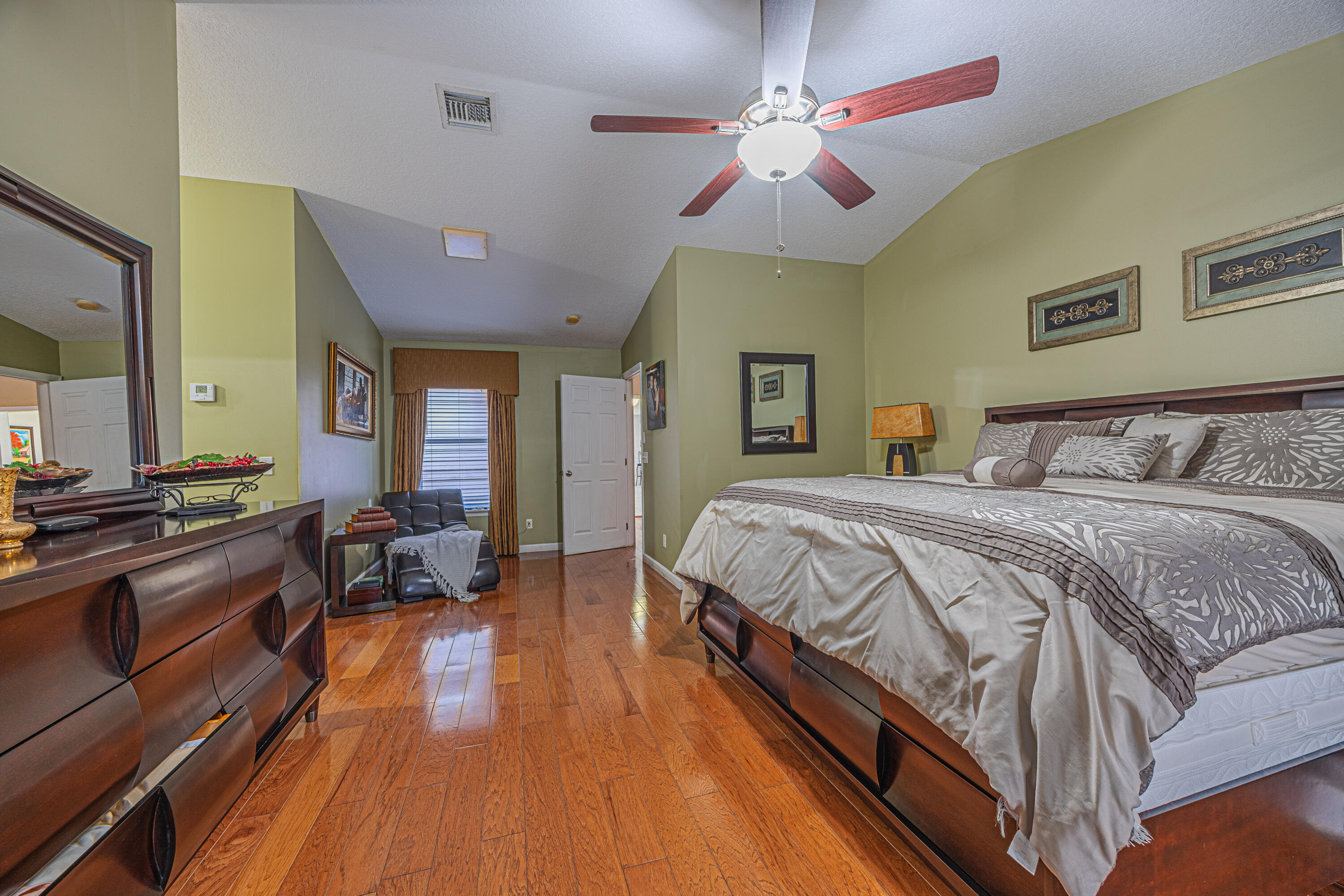 Acreage - Residential