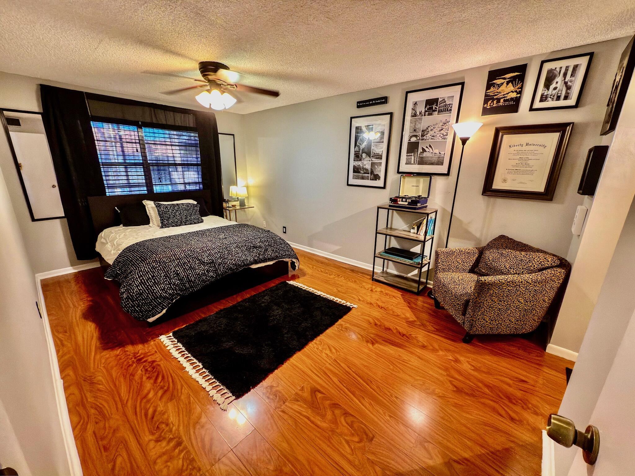 COUNTRYSIDE CONDO - Residential Lease
