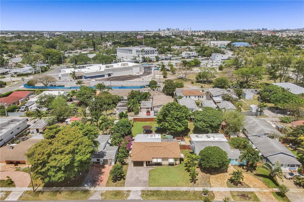 North Hollywood 4-1 B - Residential