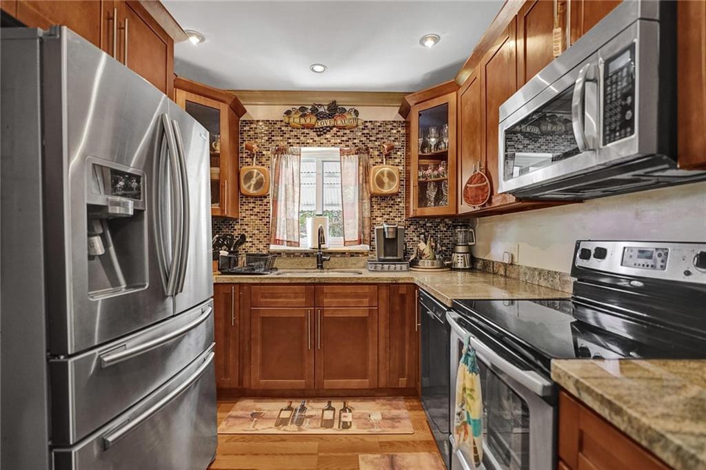 North Hollywood 4-1 B - Residential