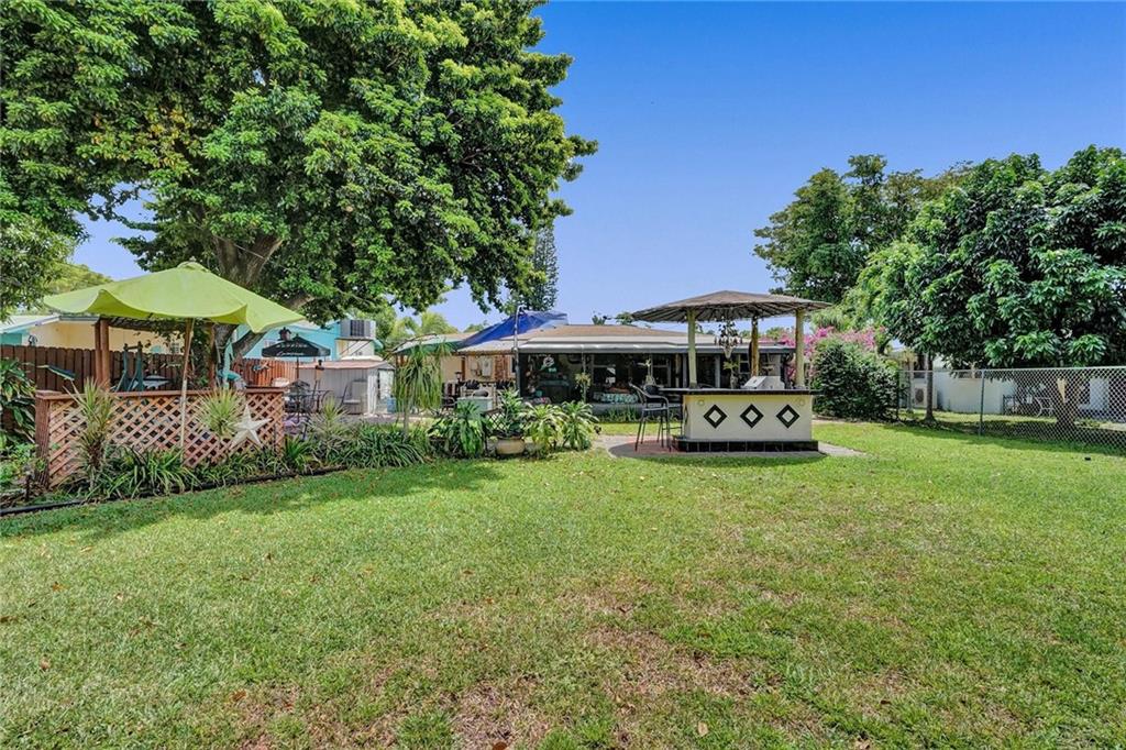 North Hollywood 4-1 B - Residential